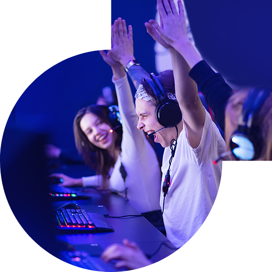 银娱优越会独家双向驱动技术<br>让电竞玩家尽情享受极致高速快感